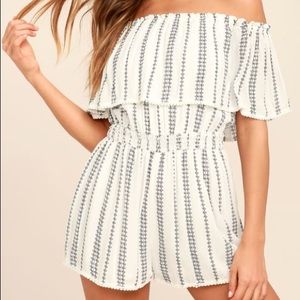 Lulu’s White Print Off-the-shoulder Romper